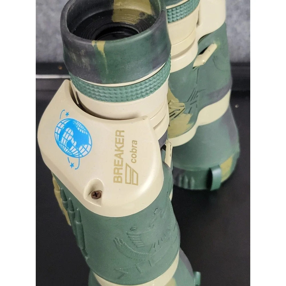 Breaker‎ Cobra Binoculars 20 X 50 Built In Compass camouflage with case